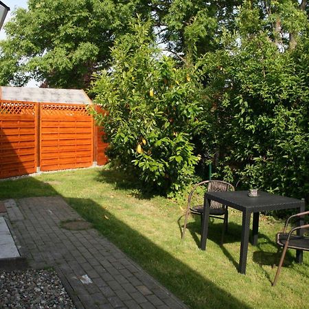 Ferienwohnungen Haus Mecklenburg Elmenhorst/Lichtenhagen المظهر الخارجي الصورة